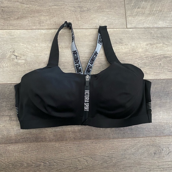 Victoria's Secret Other - Victoria,s Secret Sports Bra 40D